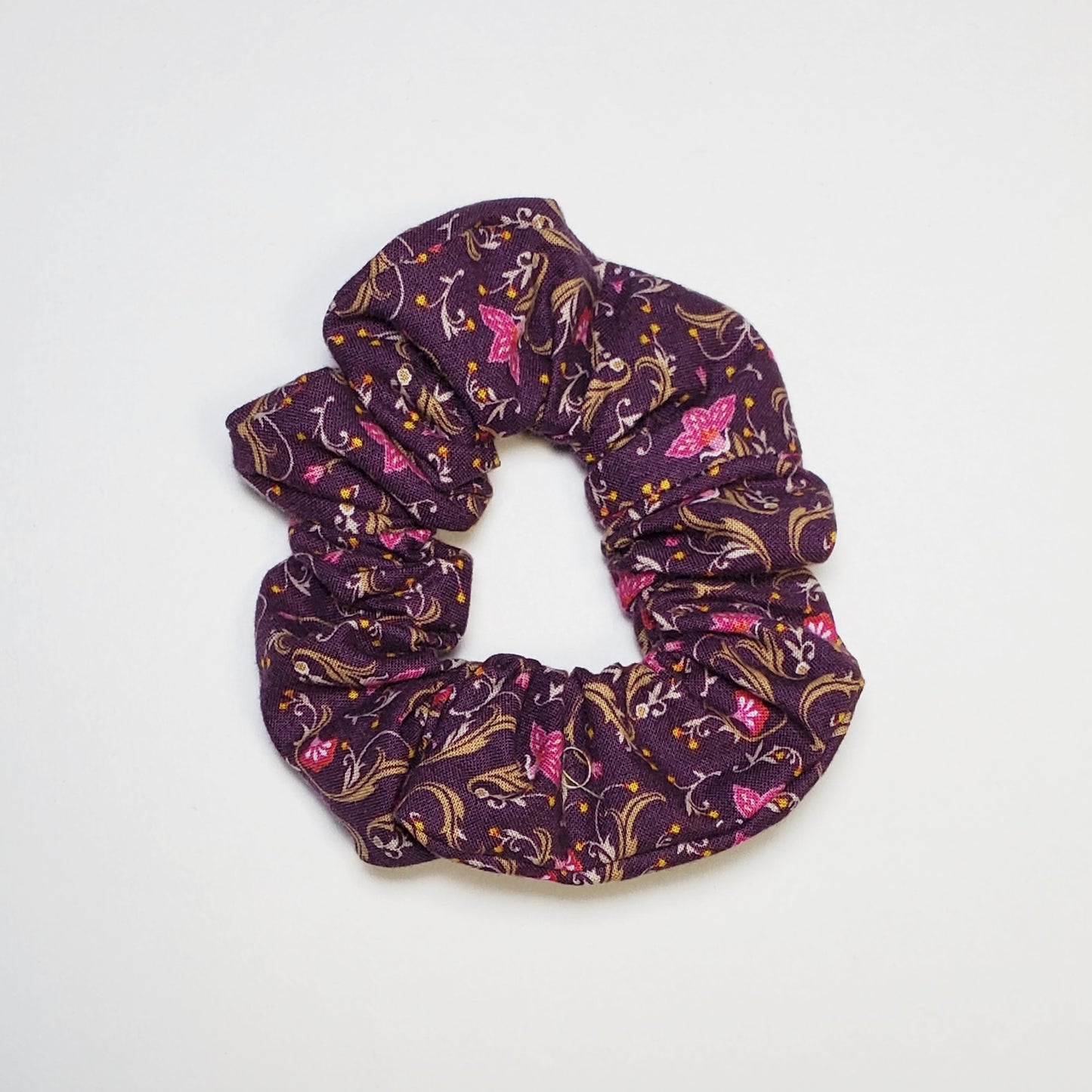 Magenta Floretta Scrunchie